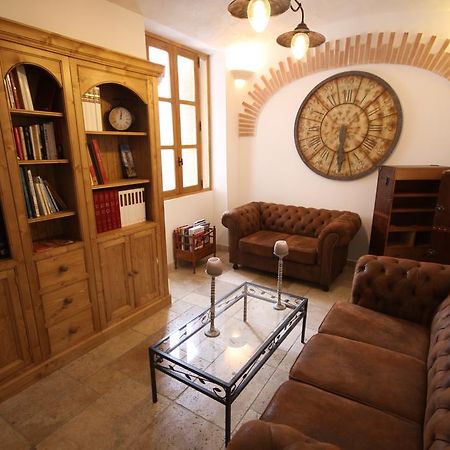 Bed and Breakfast Aux Bords Du Temps Zonza Exterior foto