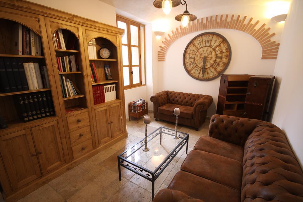 Bed and Breakfast Aux Bords Du Temps Zonza Exterior foto